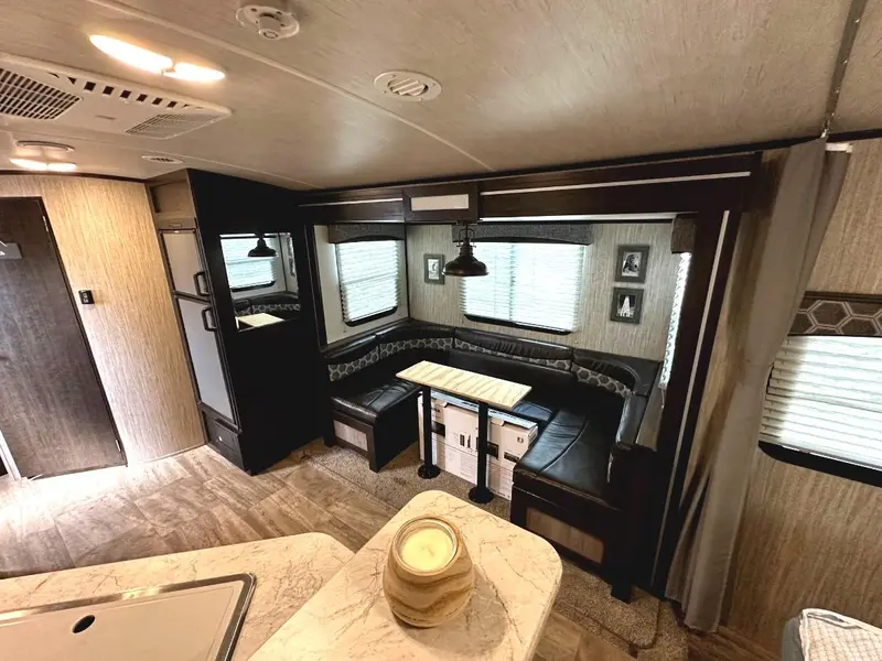 2018 Cruiser RV Shadow cruiser 225RBS thumbnail 23