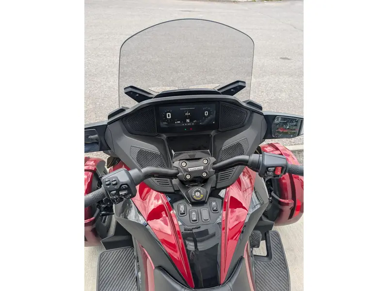 2024 Can-Am SPYDER RT LIMITED thumbnail 12