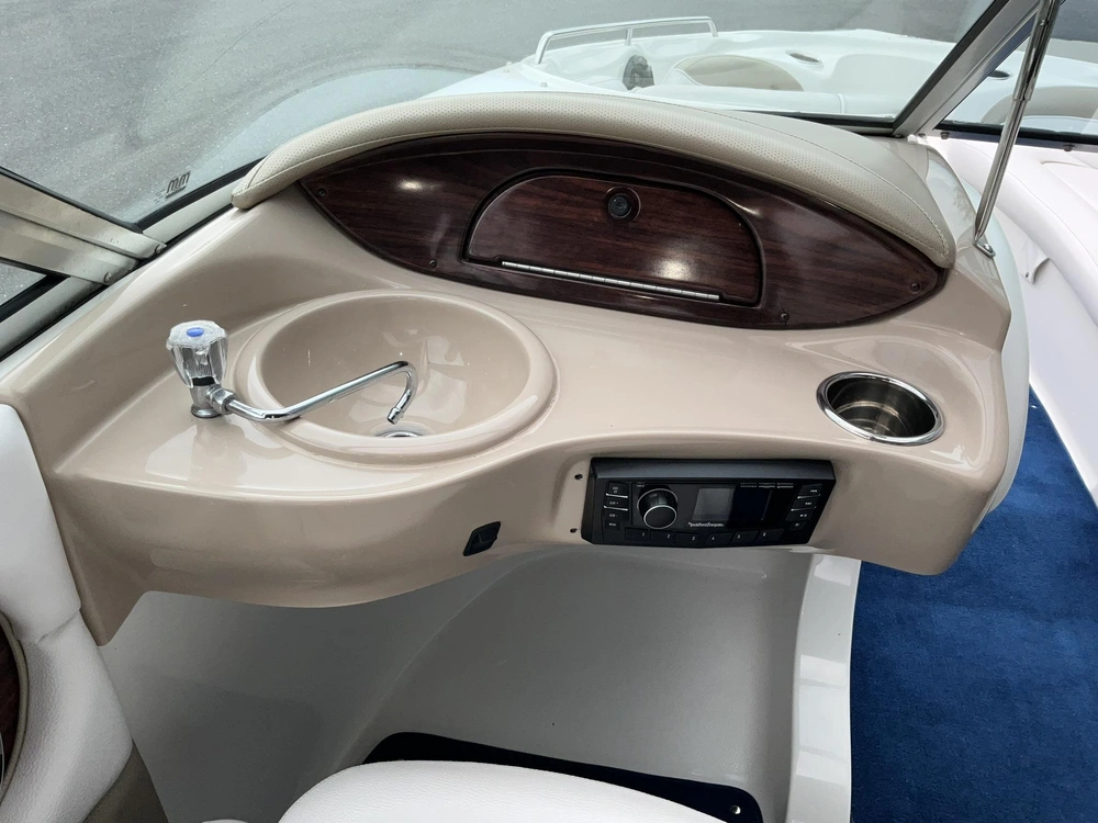 2006 Doral Boats Sunquest 210 alt
