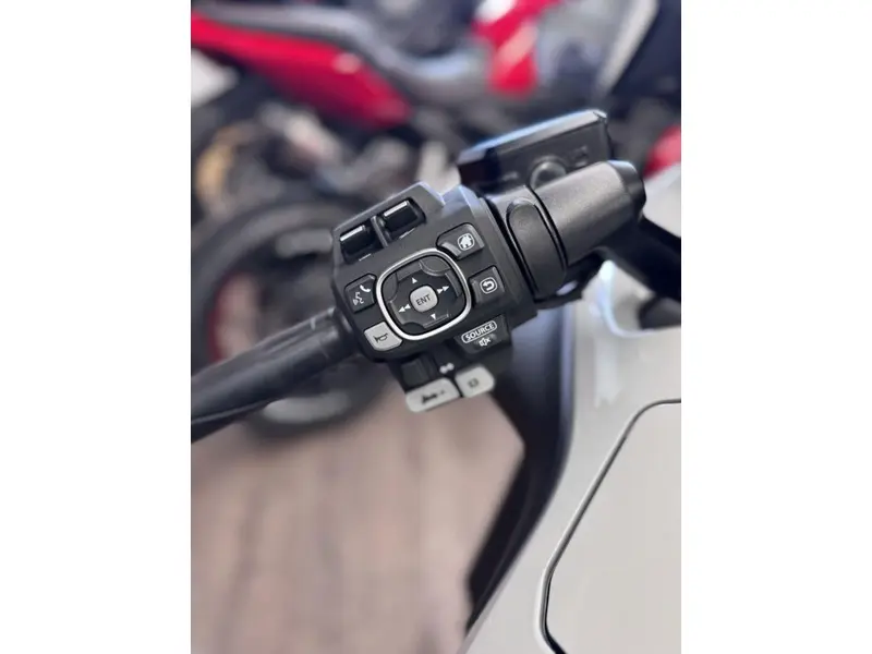 2026 Honda Gold Wing Tour thumbnail 23