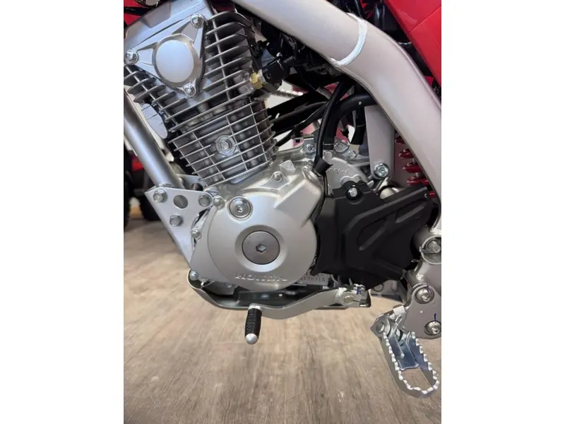 2026 Honda CRF125F thumbnail 9