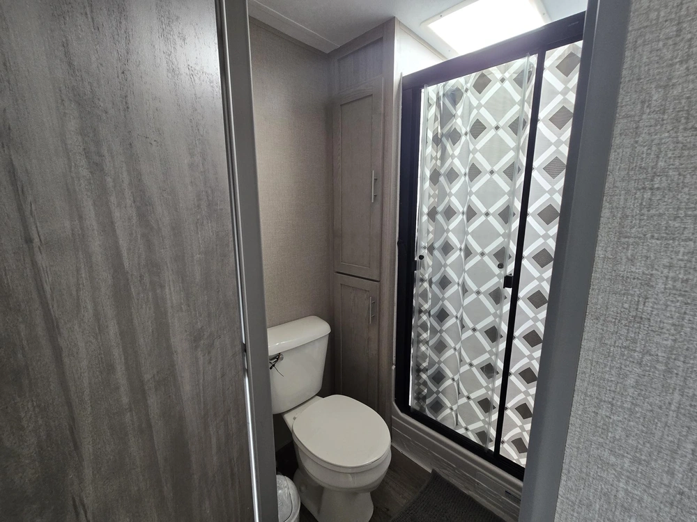 Coachmen Catalina 39fkts 2023 alt