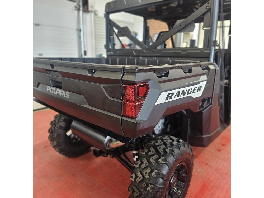 2025 Polaris Ranger Crew 1000 Premium alt