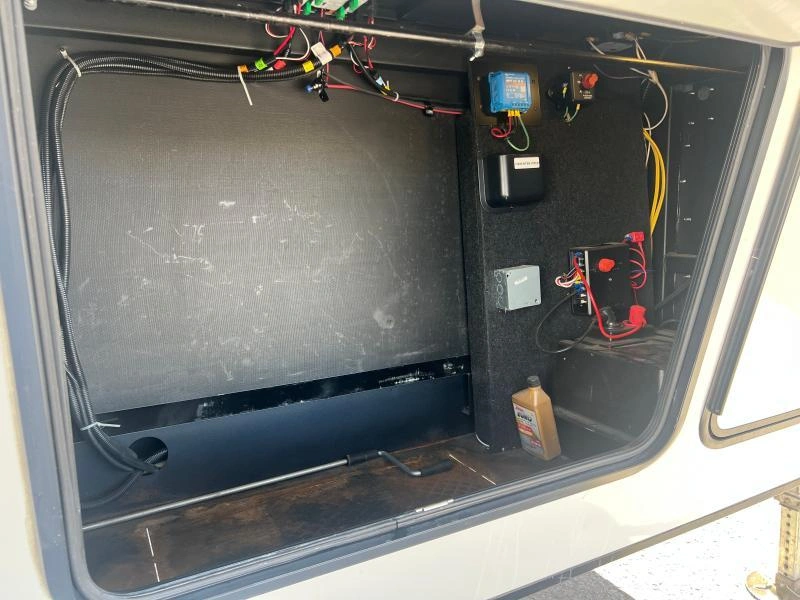 Keystone Rv Montana 295rl 2023 alt