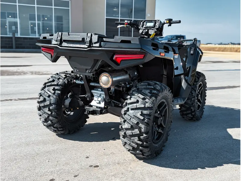 2026 Polaris Sportsman 570 Trail // Onyx Black thumbnail 11