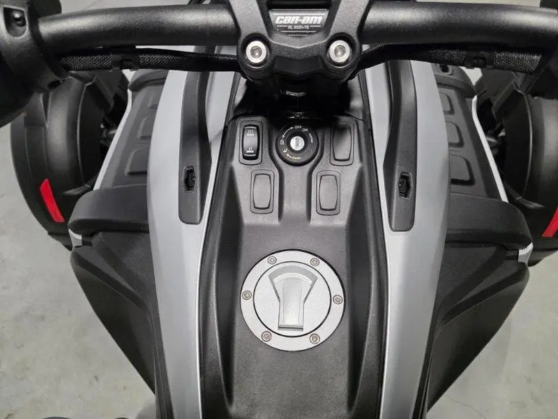 2025 Can-Am SPYDER CANYON XT thumbnail 14