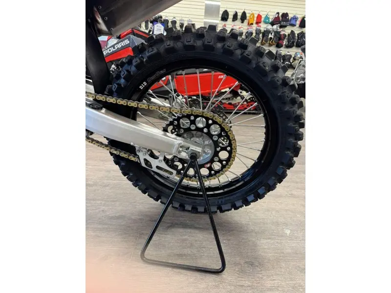 2026 Honda CRF450R thumbnail 6