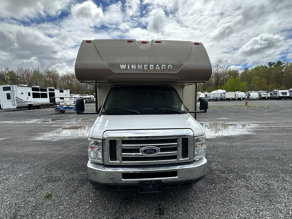 2018 Winnebago Minnie Winnie 31g alt