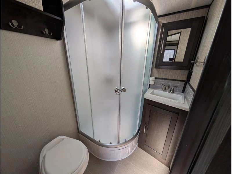 2020 Cruiser Rv Fun Finder 21rb alt