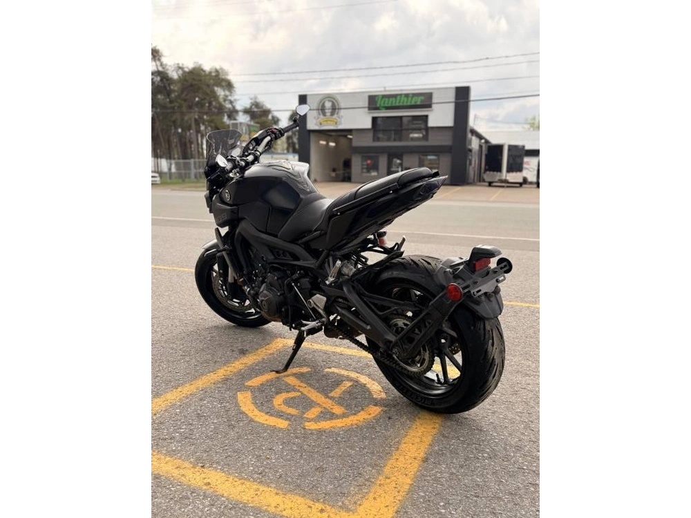 Yamaha Mt-09 2018 alt