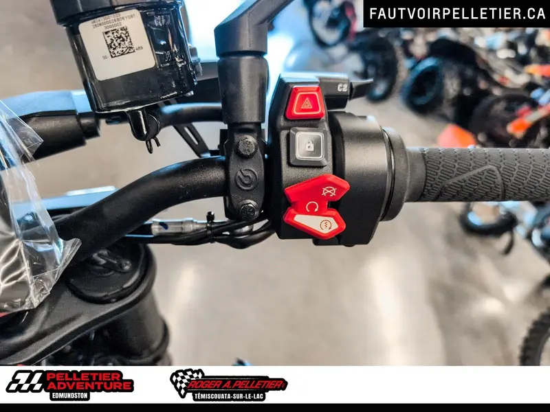 2026 KTM 1390 SUPER DUKE R thumbnail 6