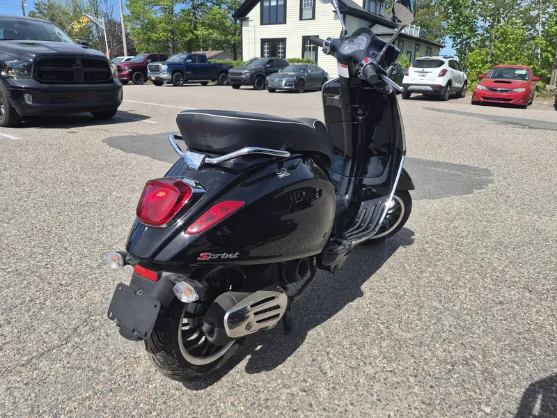 2022 Piaggio SPRINT 50 IGET MY22 thumbnail 5