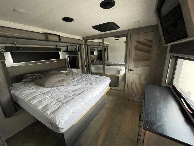 Keystone Rv Montana 3231ck 2022 alt