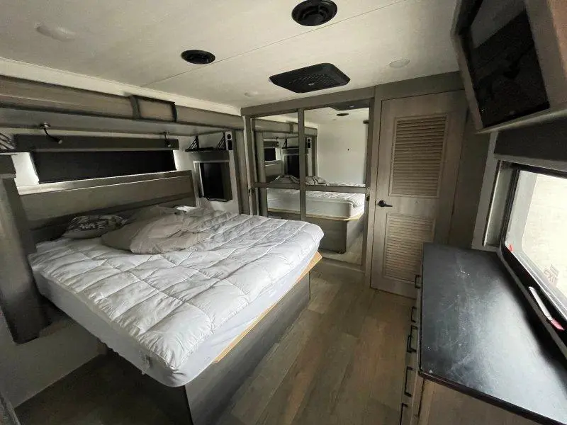 2022 Keystone RV Montana