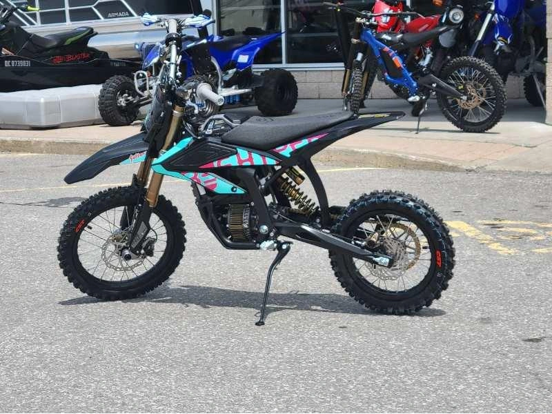 Surron Hyper Bee 2026 alt