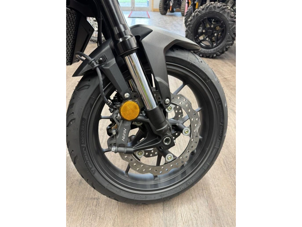 2025 Honda Cb750 alt
