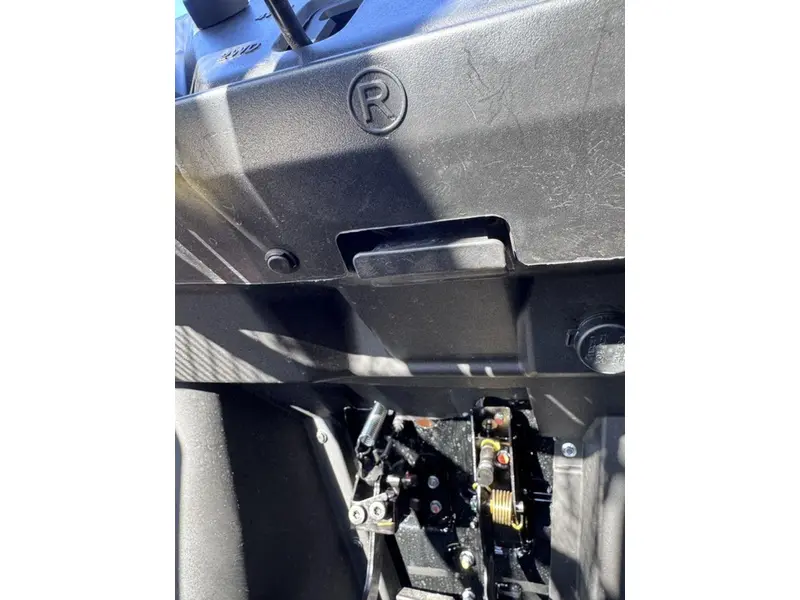 2026 Honda Pioneer 520 thumbnail 25
