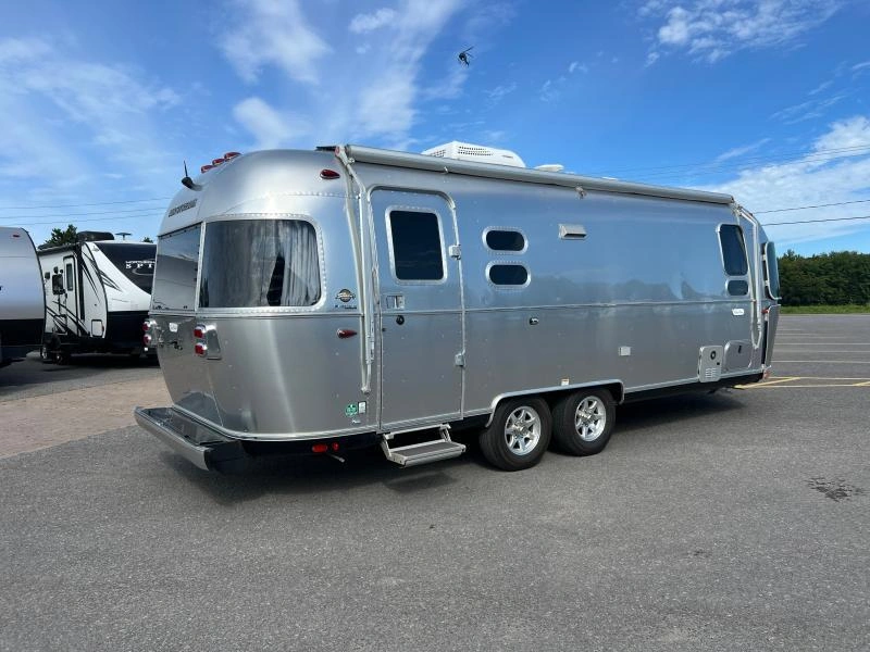 Airstream Flying Cloud 25fb 2023 alt