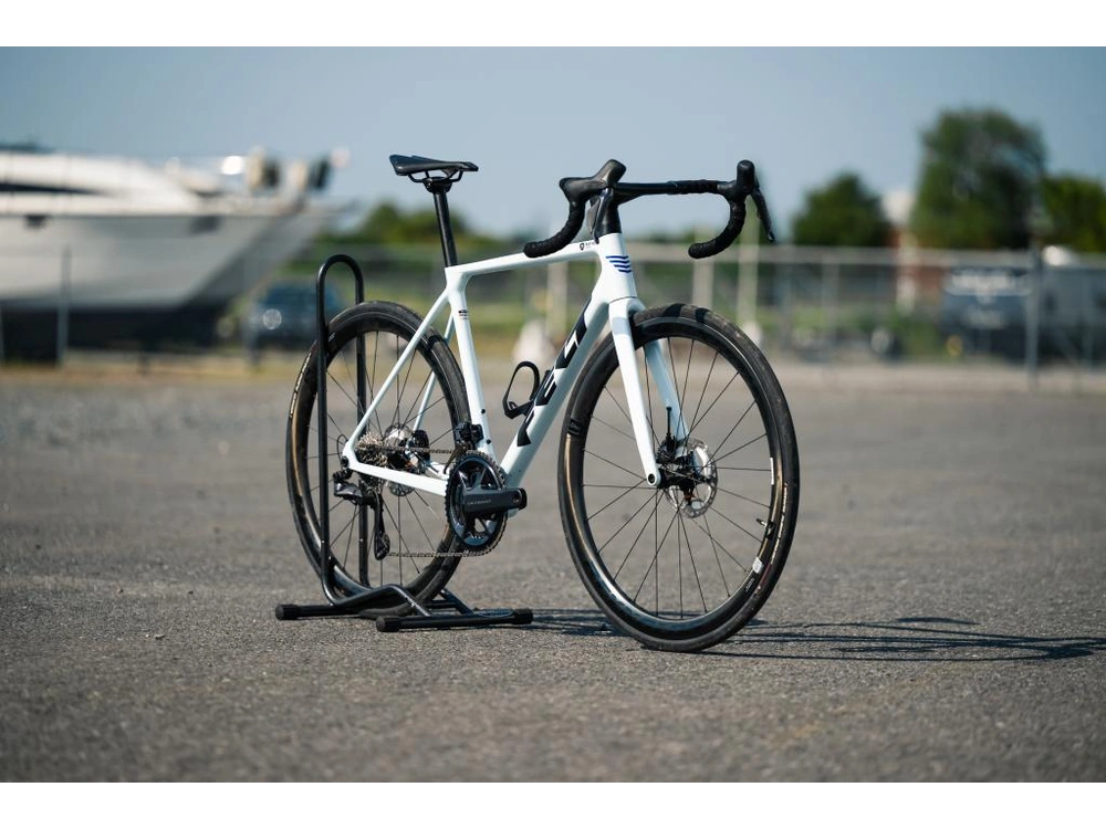 2024 Felt Fr Adv Ultegra Di2-54 Demo alt