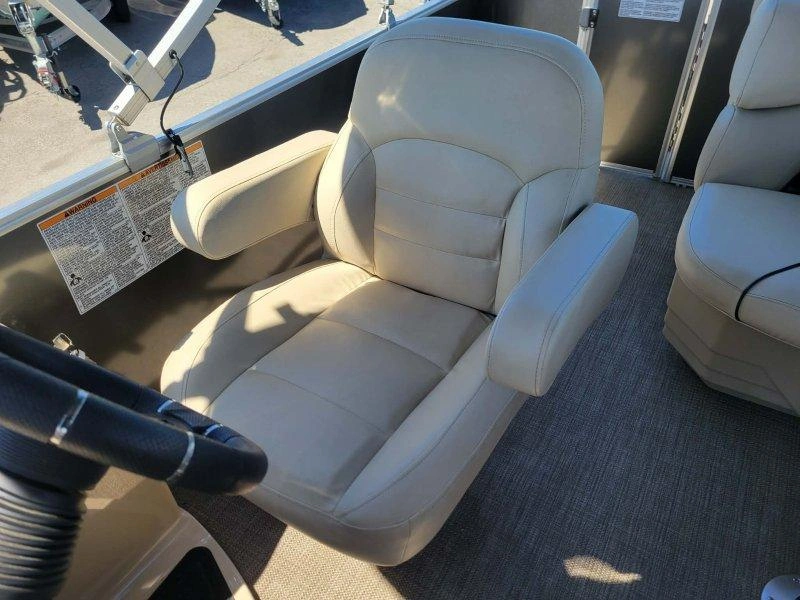 2019 Sylvan Mirage820 Gris alt