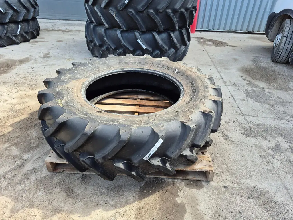Firestone 380/85R30 2017