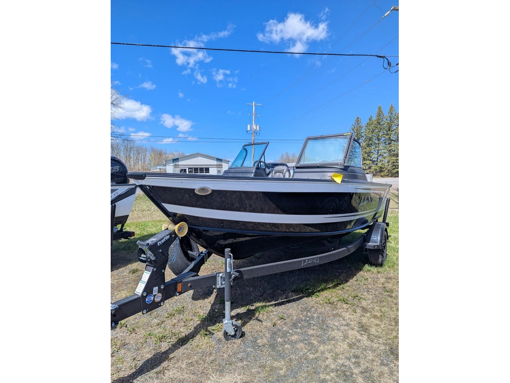 2025 Lund Boat Co 1775 Impact Xs alt