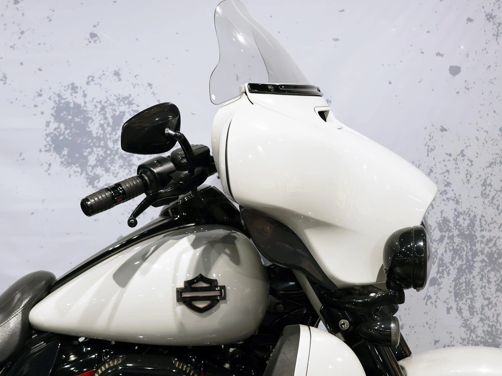 Harley-davidson Cvo Limited Flhtkse 2020 alt