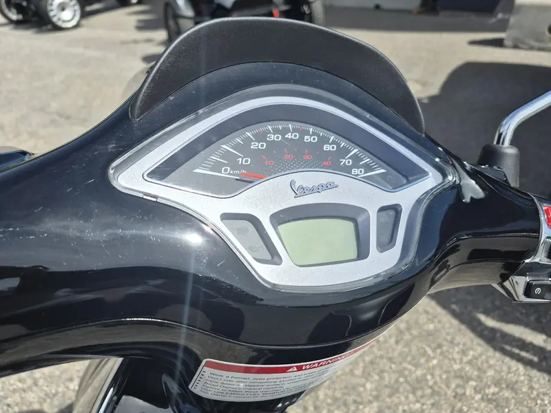 2022 Piaggio SPRINT 50 IGET MY22 thumbnail 3