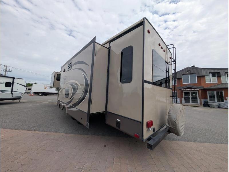 Heartland Gateway 3200rs 2015 alt