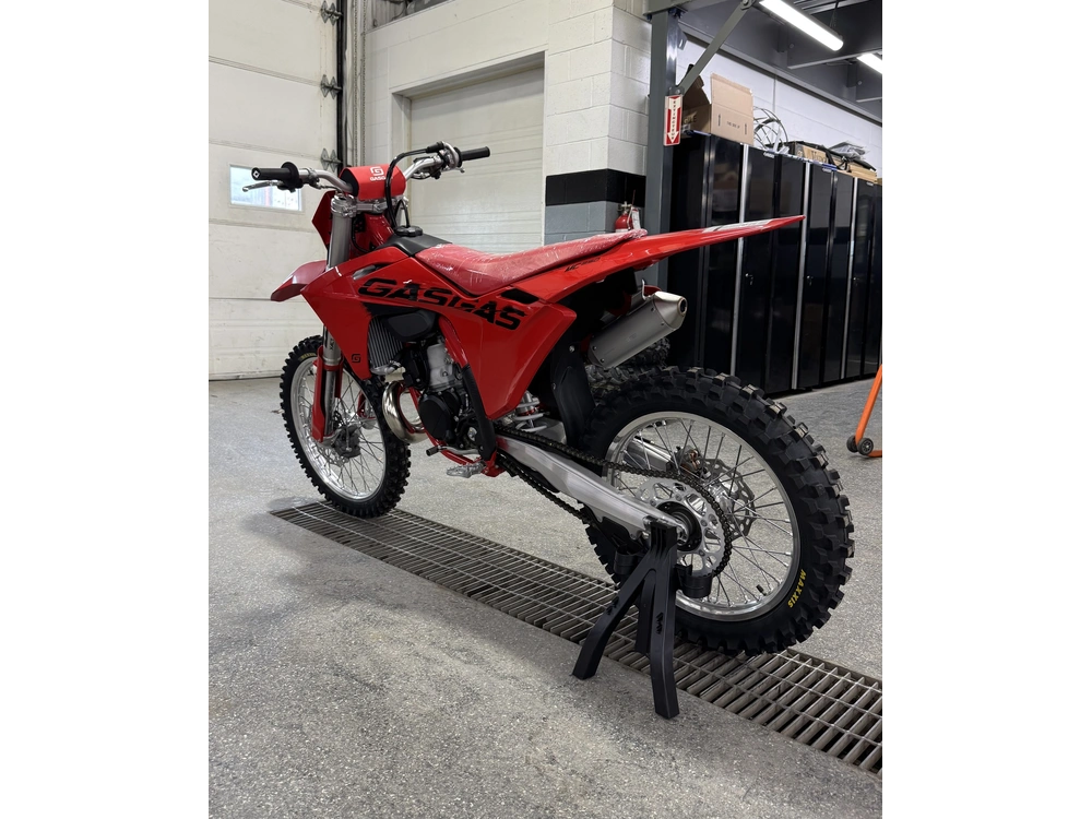 2025 Gasgas Mc 250 alt