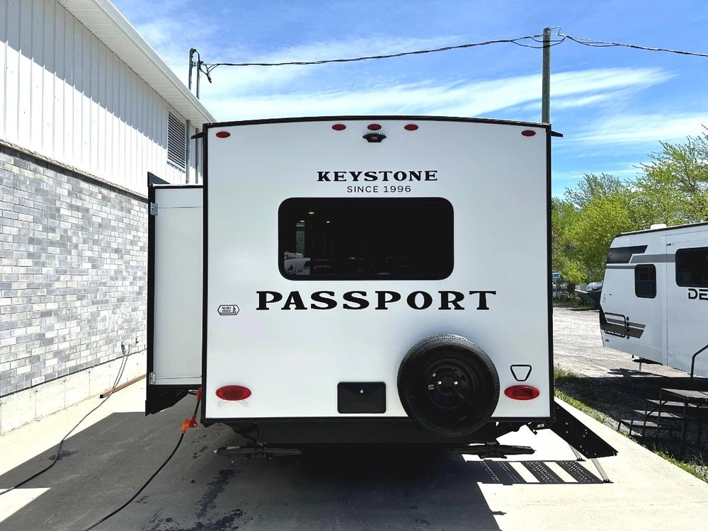 Keystone Rv Passport 210rkc 2026 alt