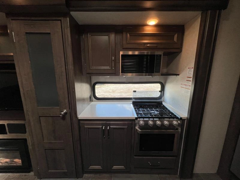 Keystone Rv Montana 320mk 2019 alt