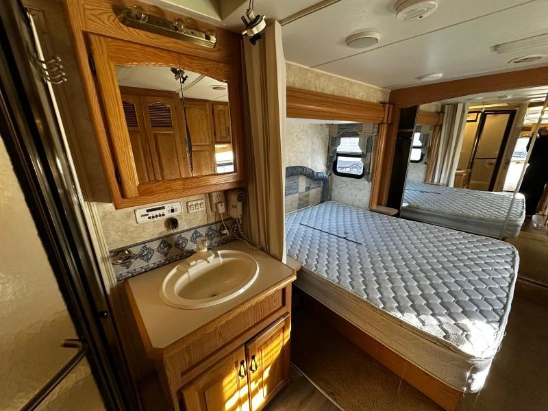 Newmar Cypress 32ckre 2006 alt