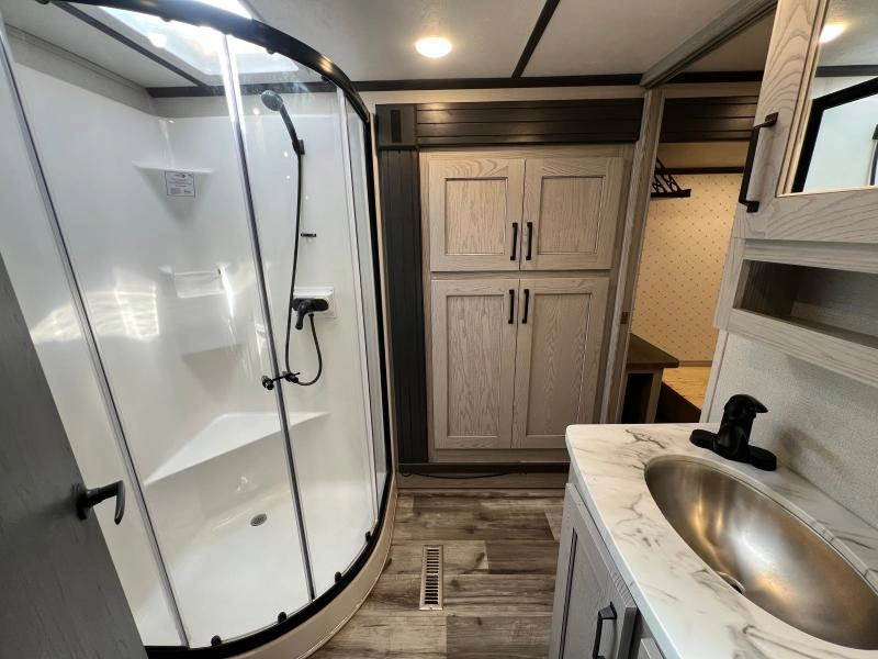 Keystone Rv Montana 295rl 2023 alt