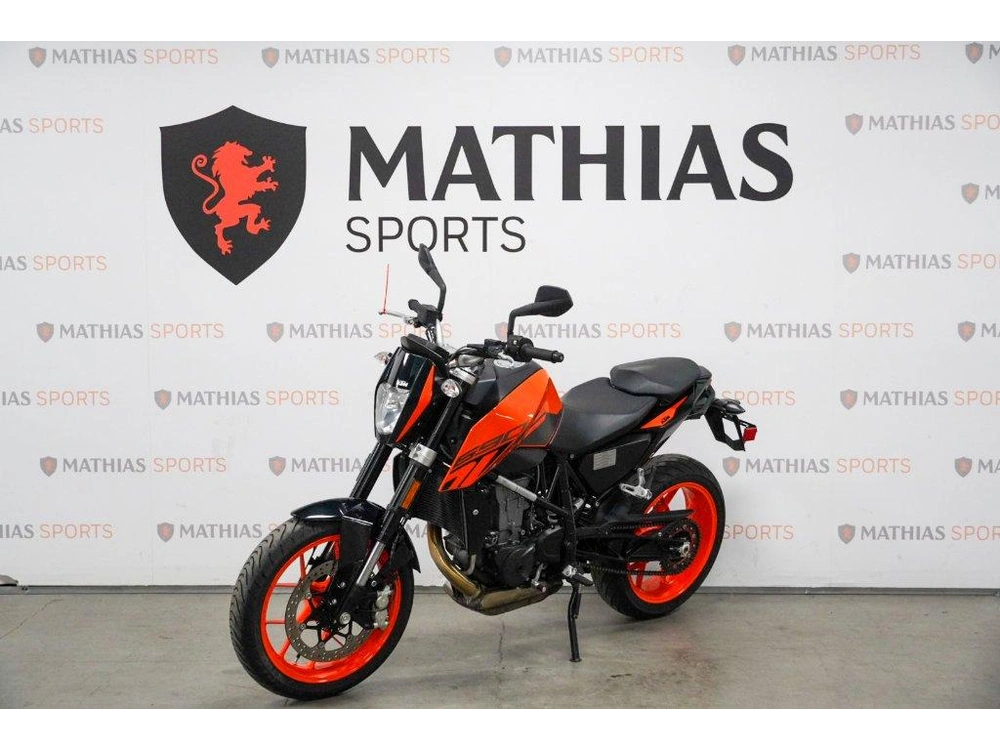 2018 Ktm 690 Duke alt