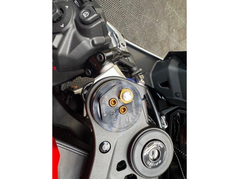 Yamaha Yzf-r9 70e Anniversaire 2026 alt