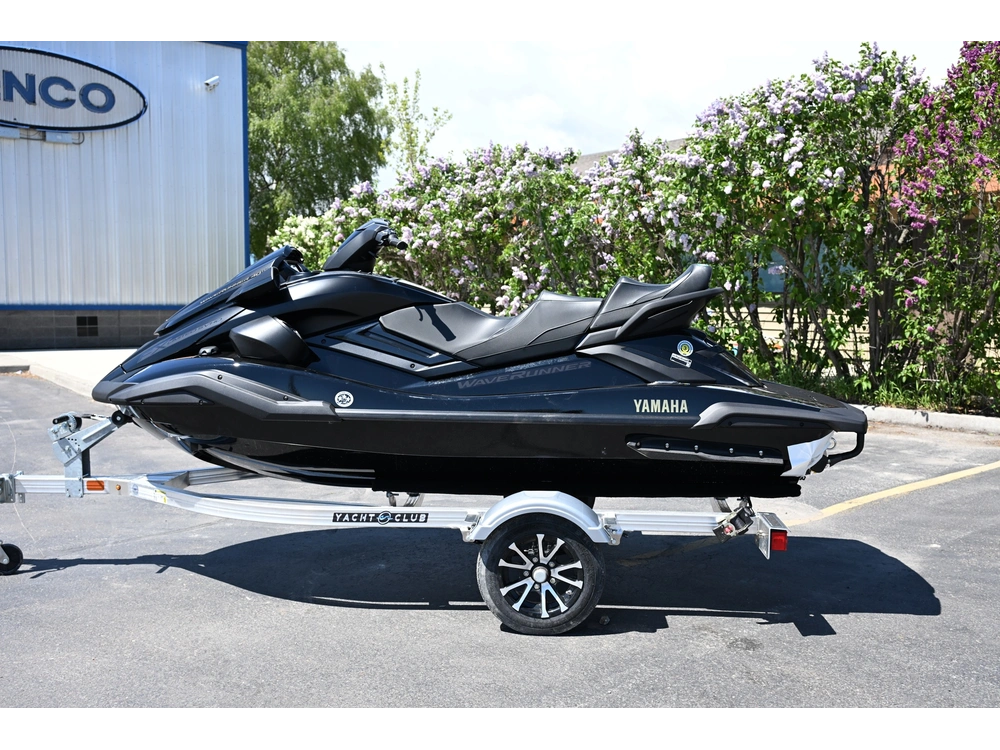 2026 Yamaha Fx Limited Svho-black alt