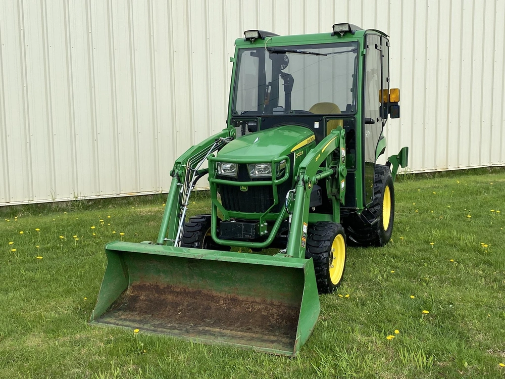 John Deere 2032r 2020 alt