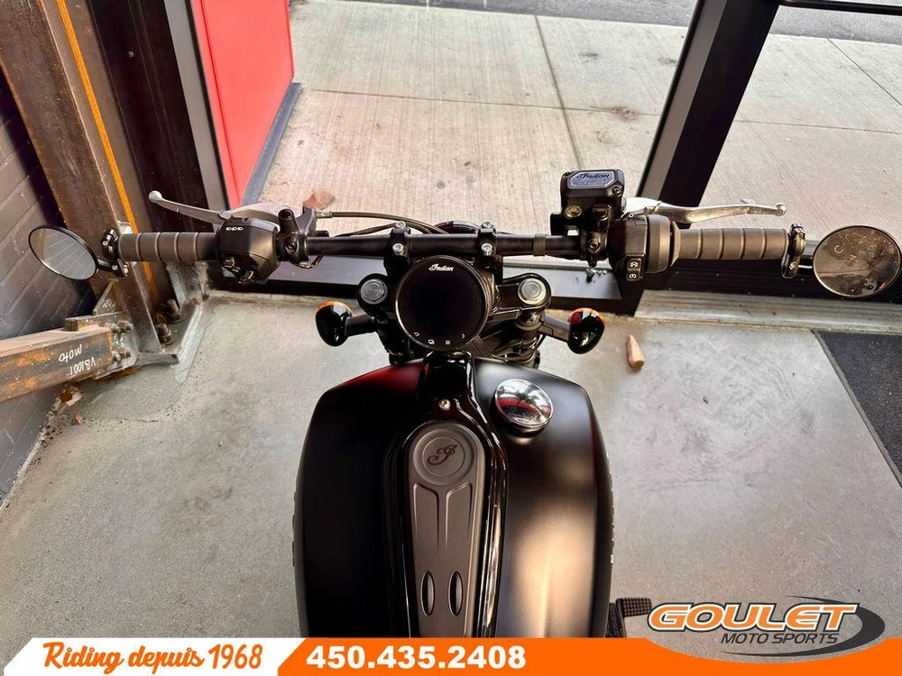 Indian Scout Bobber Limited + Tech 1579 Km 2025 alt