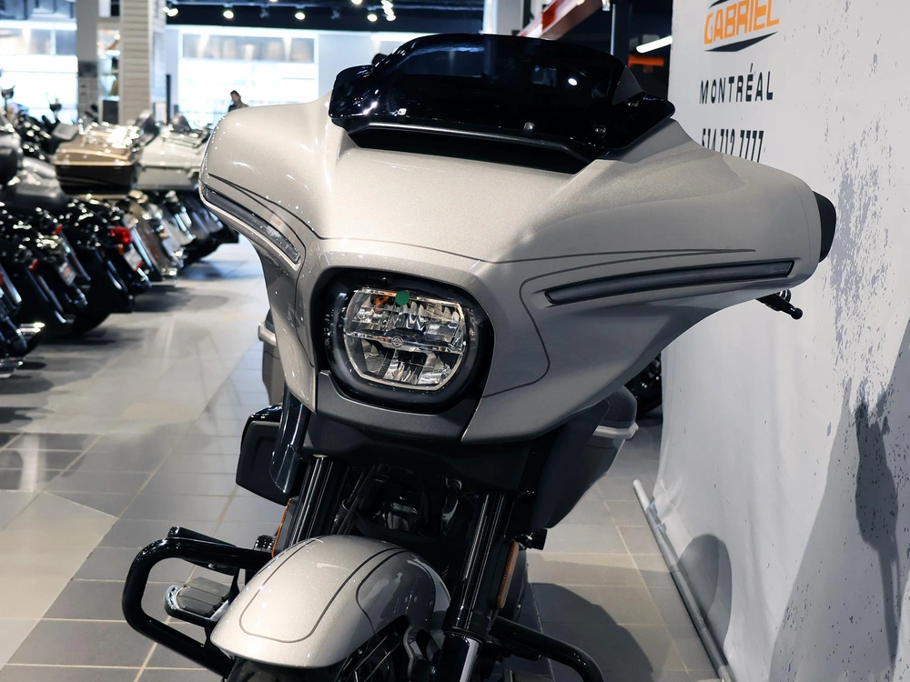Harley-davidson Cvo Street Glide 121 Flhxse 2023 alt