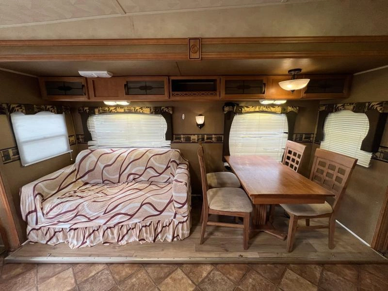 2014 Palomino Puma 276rlss alt