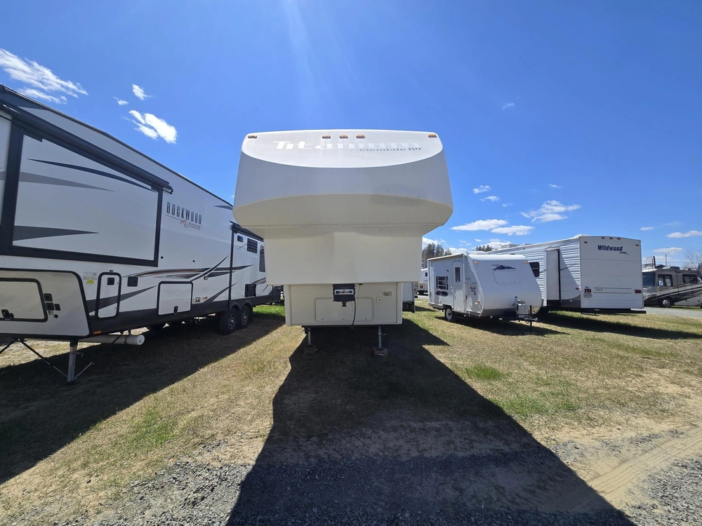 2002 Other Glendale, Titanium 28e33 alt