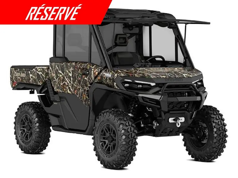 2026 Can-Am Defender LIMITED CAB HD11