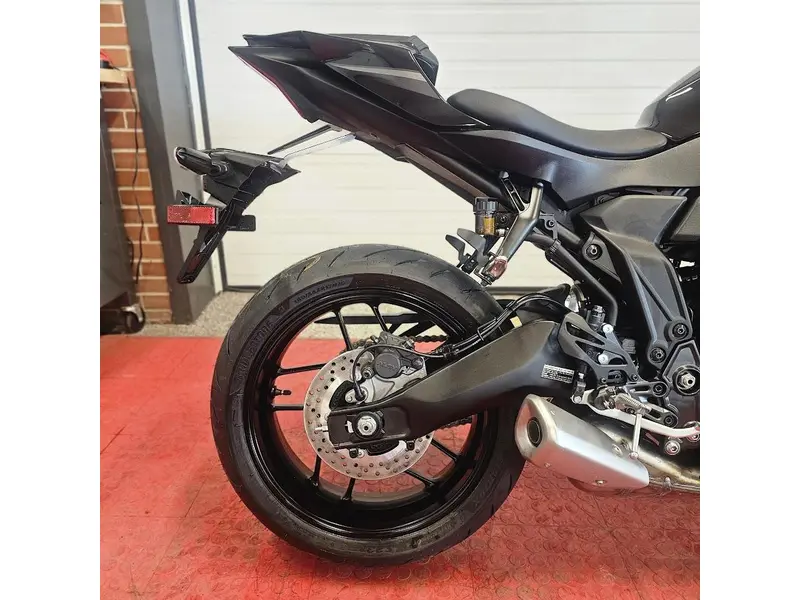 2026 Yamaha YZF R7 thumbnail 10