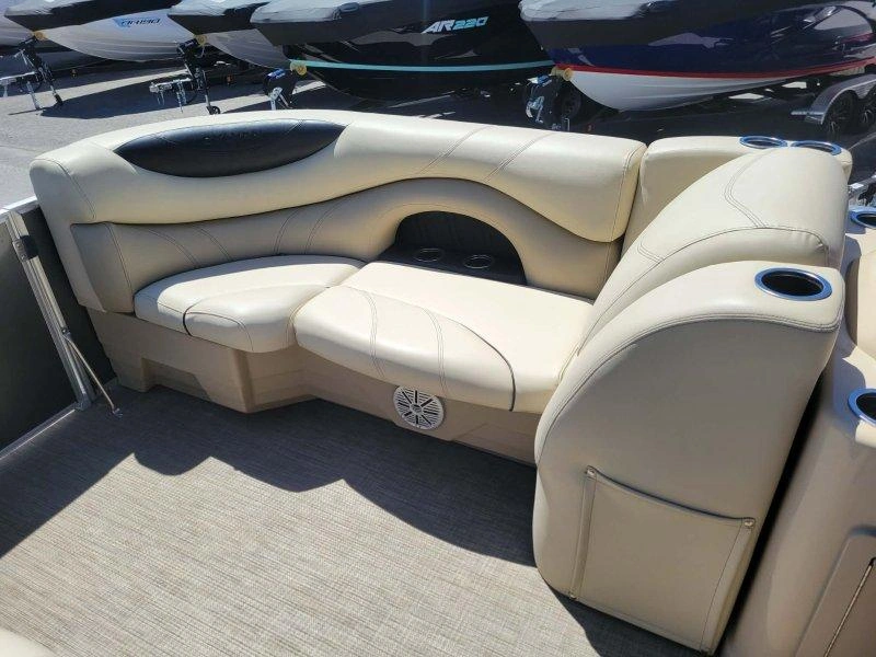 2019 Sylvan Mirage820 Gris alt