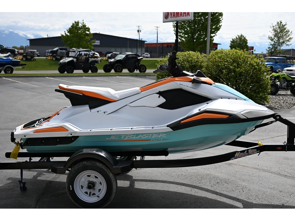 2026 Yamaha Jetblaster Ltd alt