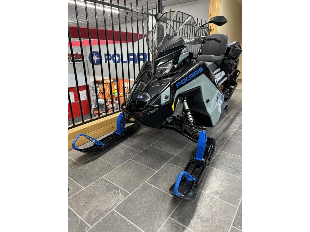 2026 Polaris Prostar S4 Titan Adventure Ultimate 155 1.5 alt