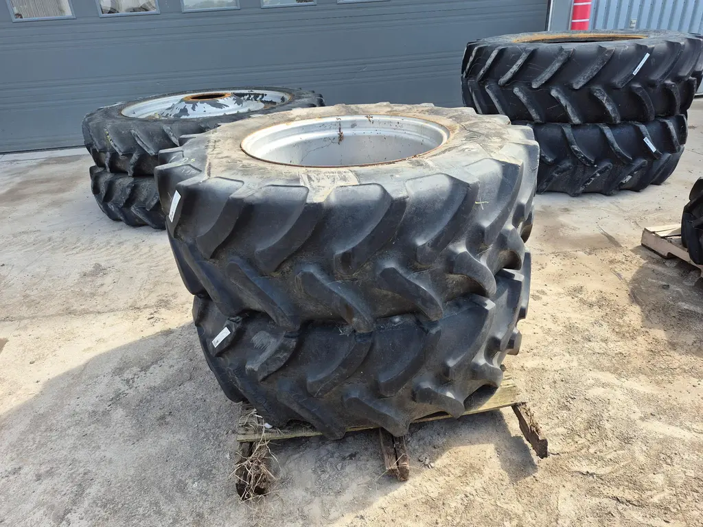 Firestone 420/85R28 2020
