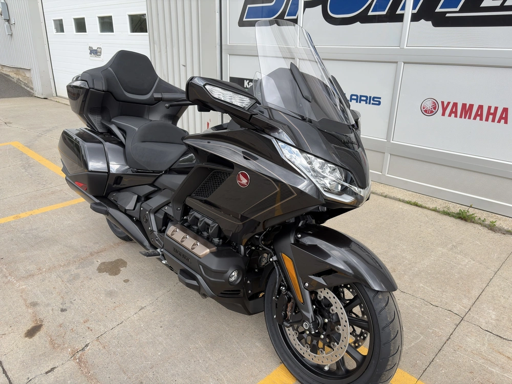 2026 Honda Gold Wing Tour alt
