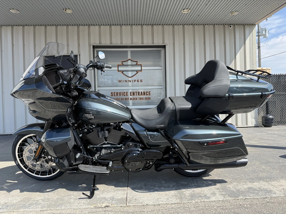 2026 Harley-davidson Road Glide Limited alt